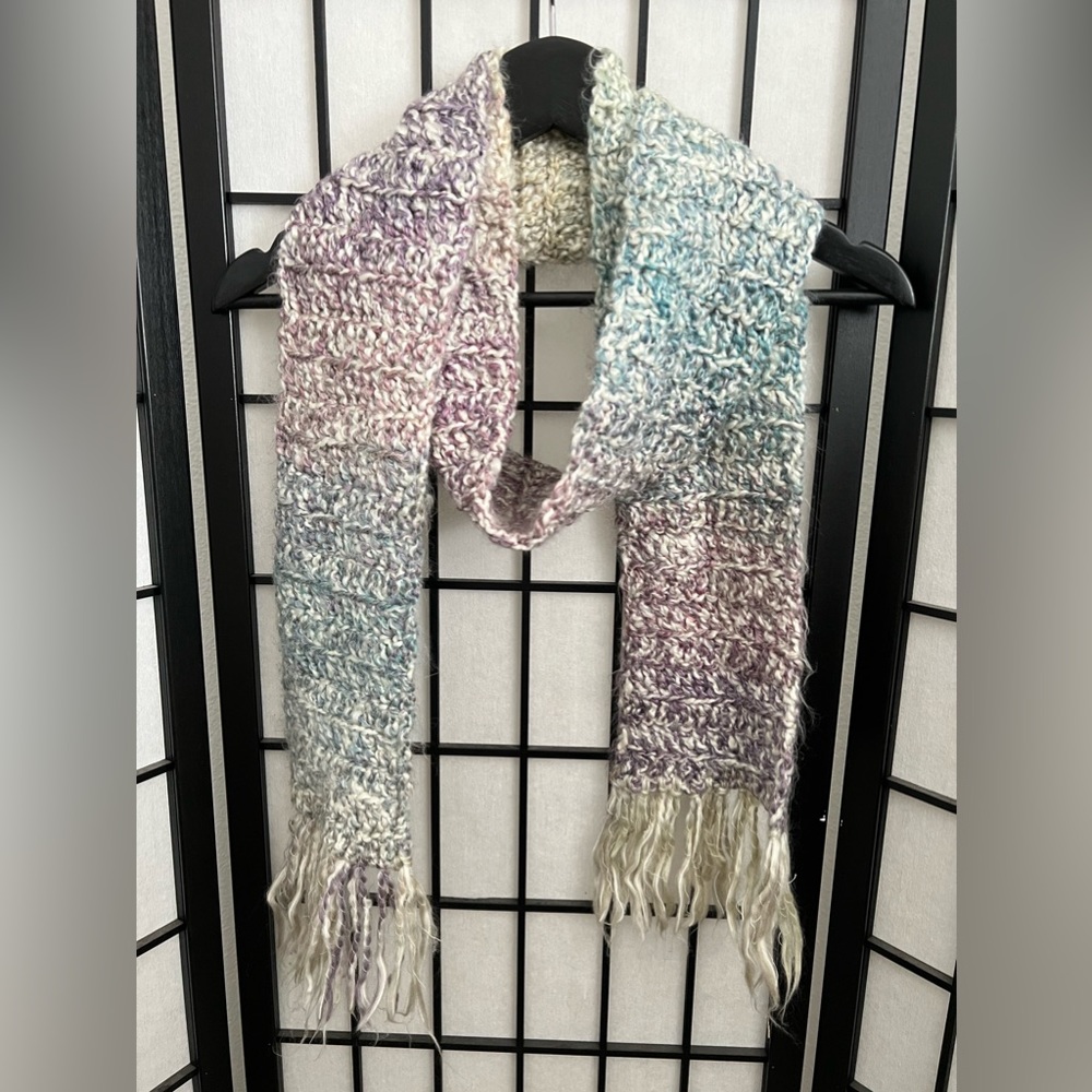 NWOT Crochet Double Stitch Scarf Homemade 🧶